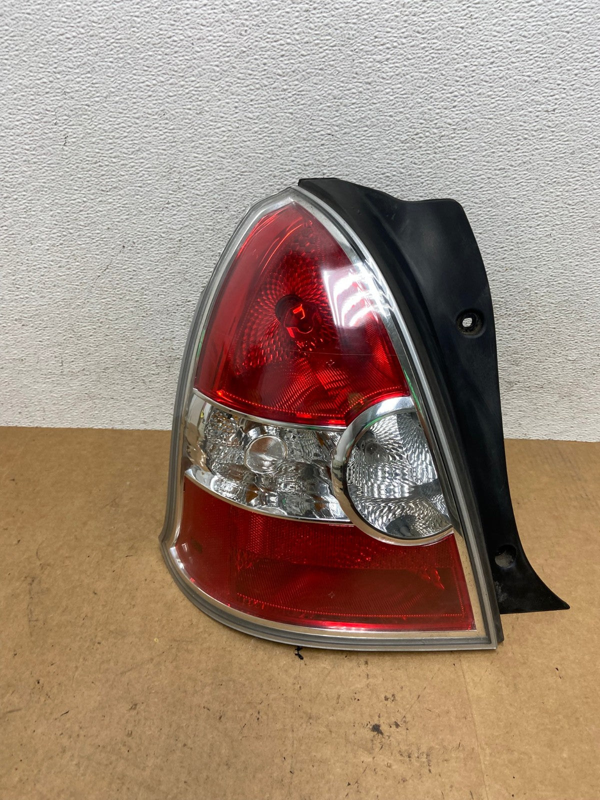 2007-2011 Hyundai Accent Hatchback Left Driver LH Side Tail Light AE3197 LK0