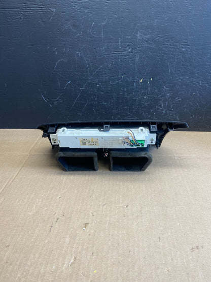 2004 to 2008 Acura TL Front Dash Dashboard AC Center Clock Air Vent ab9238 DG3