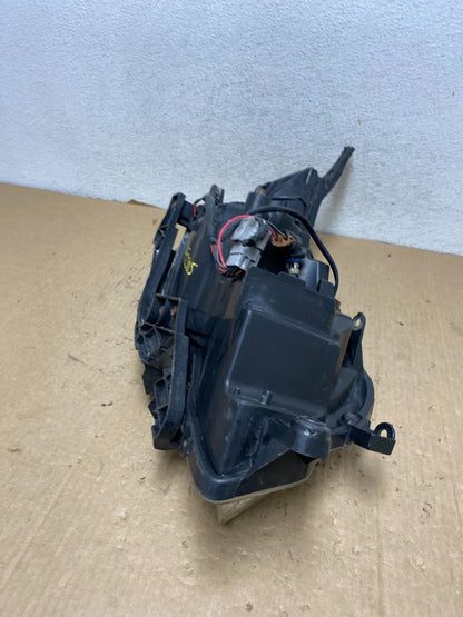 2009-2013 Subaru Forester Left Driver LH Halogen Headlight AG2305 DW7