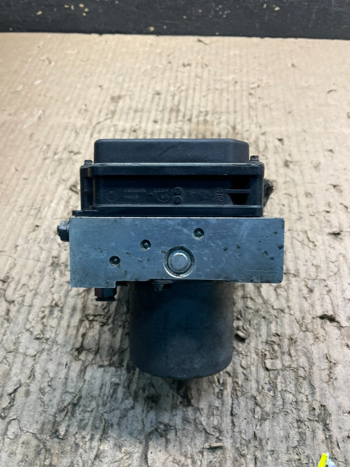 2010-2013 Mercedes W212 E350 E550 ABS Anti Lock Brake Pump Module V0811 DG3