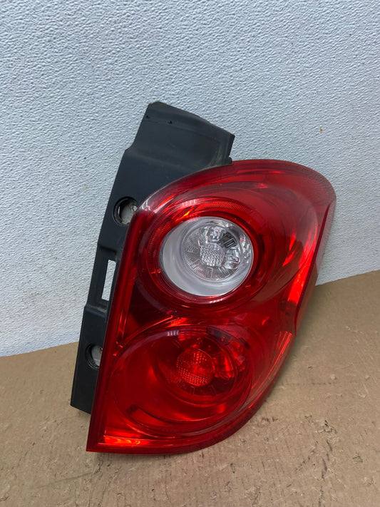 2010 to 2015 Chevrolet Equinox Right Passenger Rh Side Tail Light AD8203 LK0