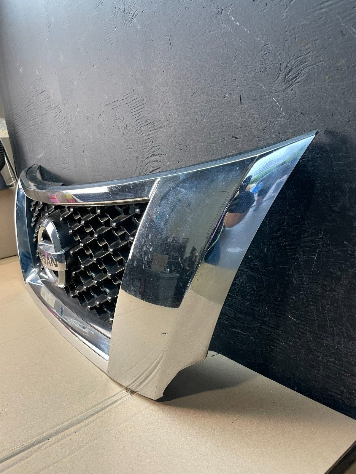2013 - 2016 Nissan Pathfinder Front Upper Chrome Grill Grille AD8331 DG1
