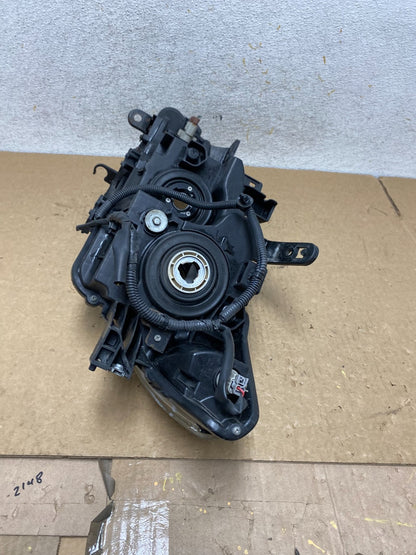 2011 to 2014 Nissan Murano Headlight Right Passenger Rh Halogen AI3687 DW5