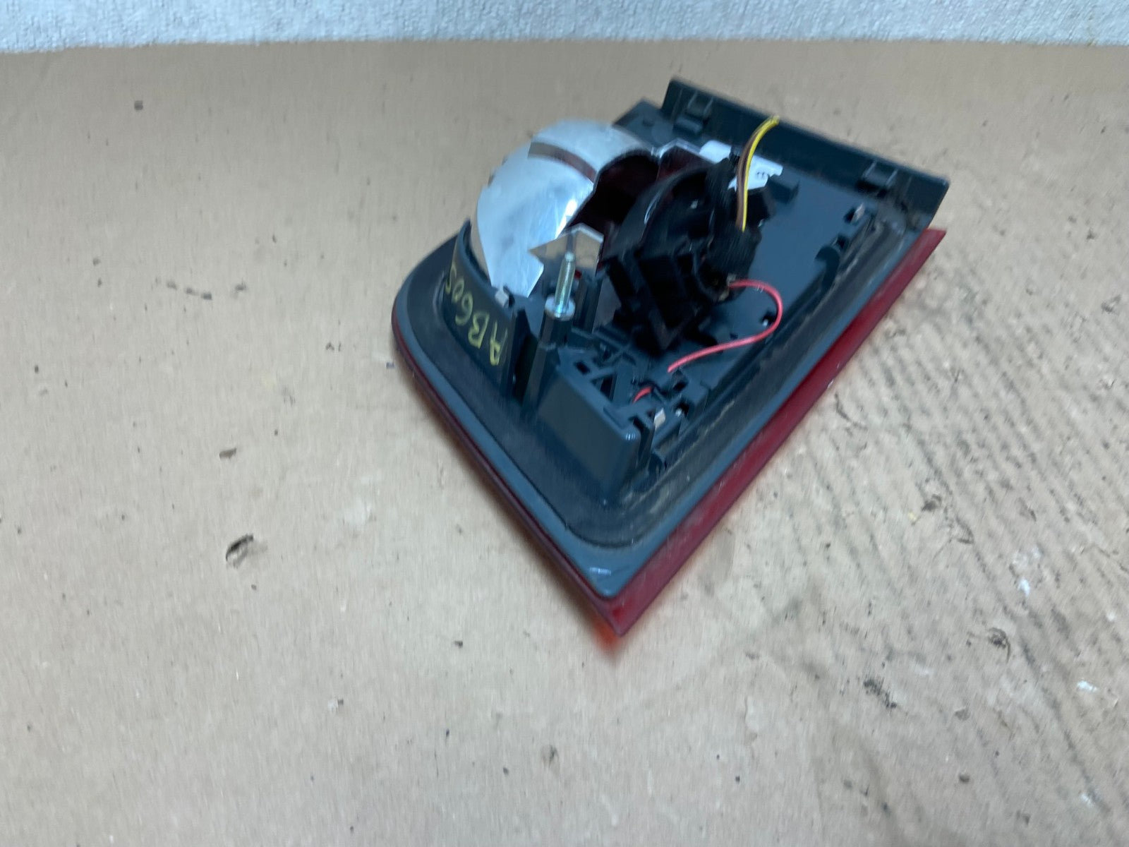 2011 2012 2013 Bmw X5 E70 Right Passenger RH Side Inner Tail Light AB6050 LK5
