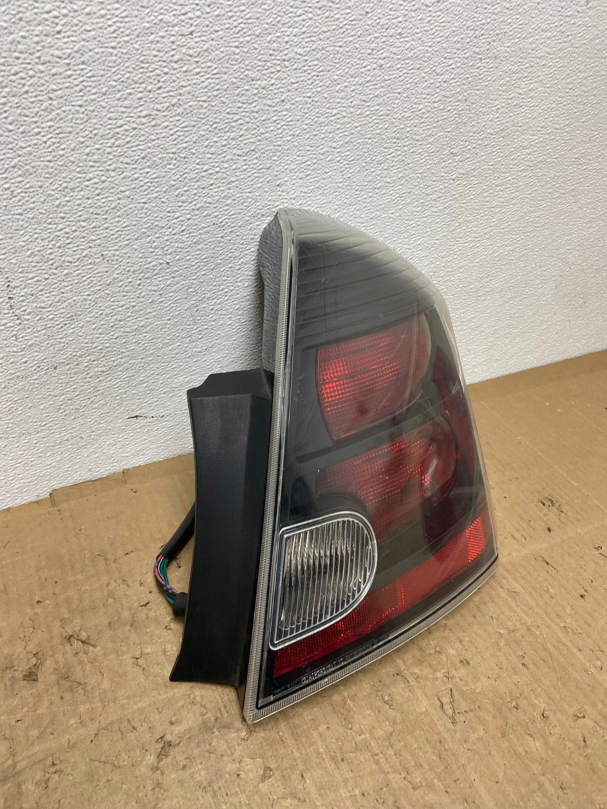 2007 to 2012 Nissan Sentra Right Passenger Rh  Black Tail Light Oem AC0260 LK2