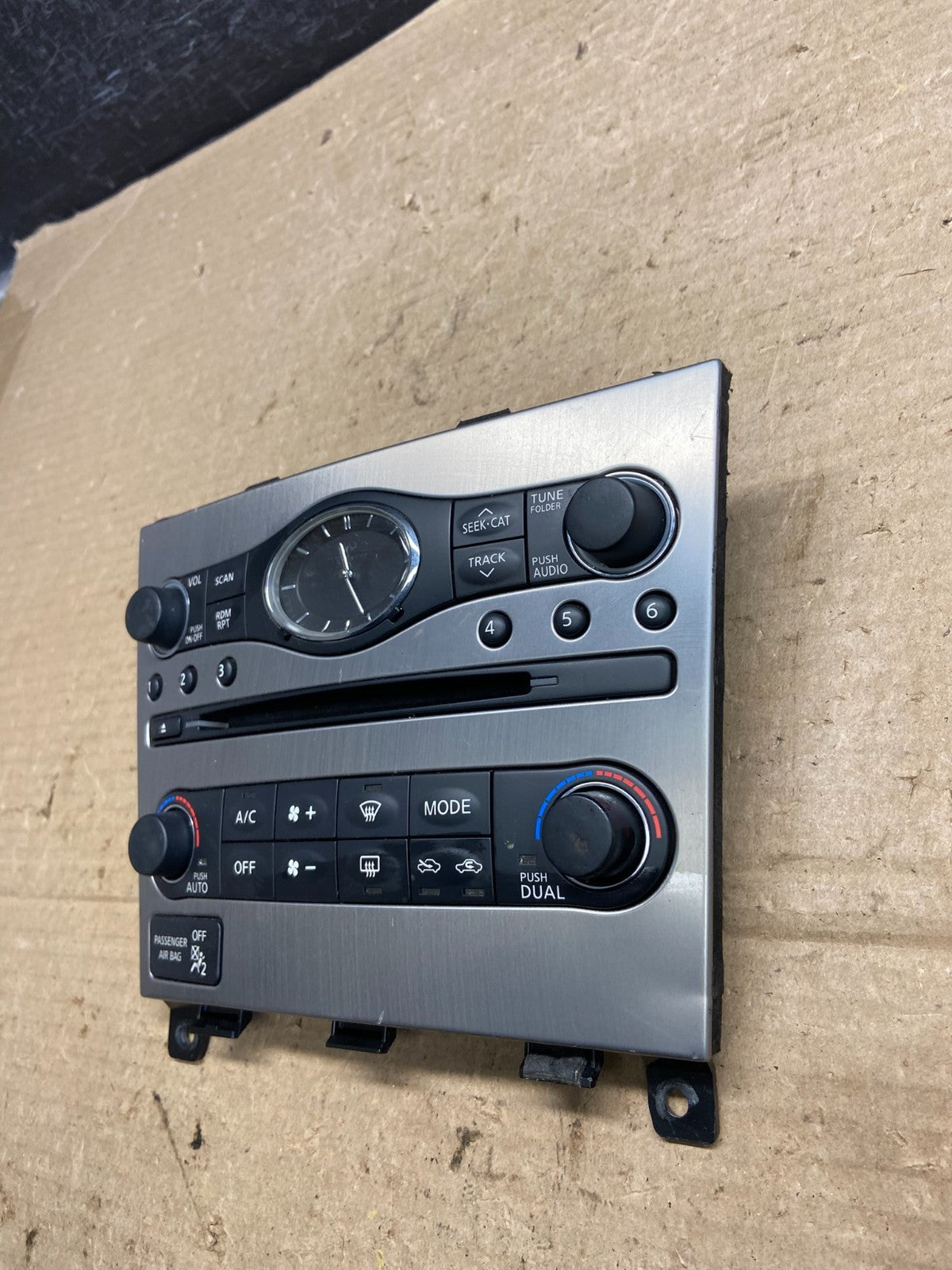 2009 to 2013 Infiniti G37 Radio Player Climate Control Panel Bezel AH5260 DG1