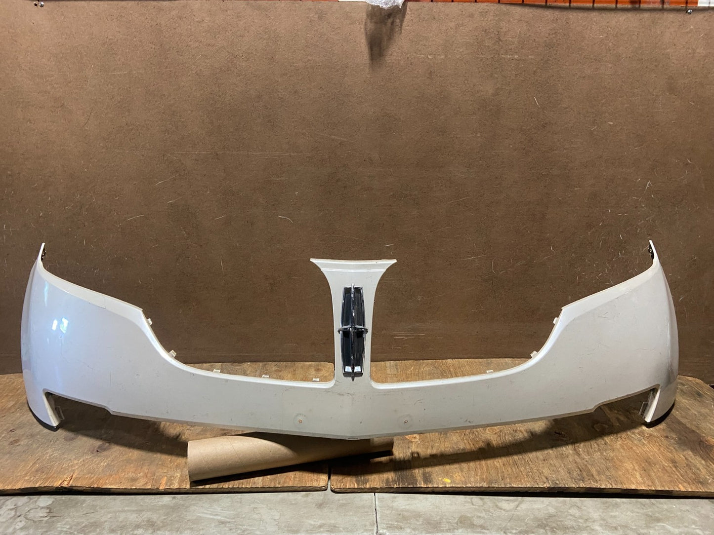 2011 to 2015 Lincoln MKX Front Upper Bumper Cover AC49010