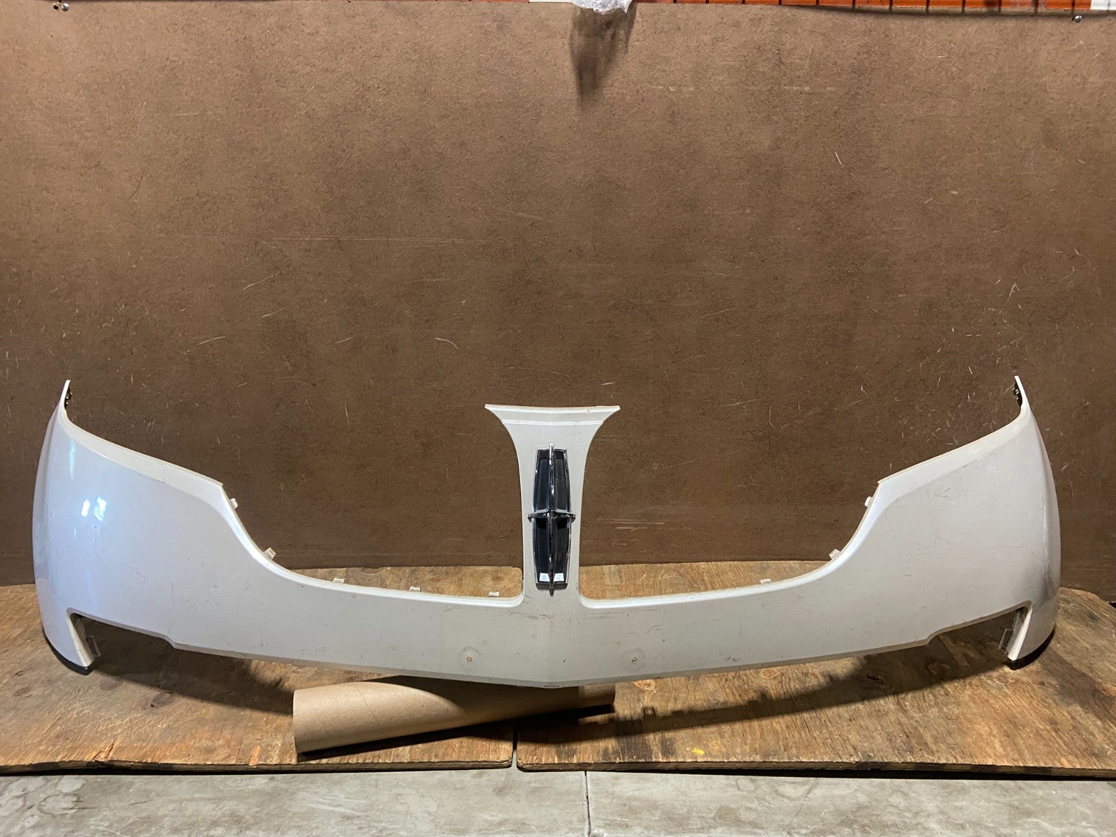 2011 to 2015 Lincoln MKX Front Upper Bumper Cover AC49010