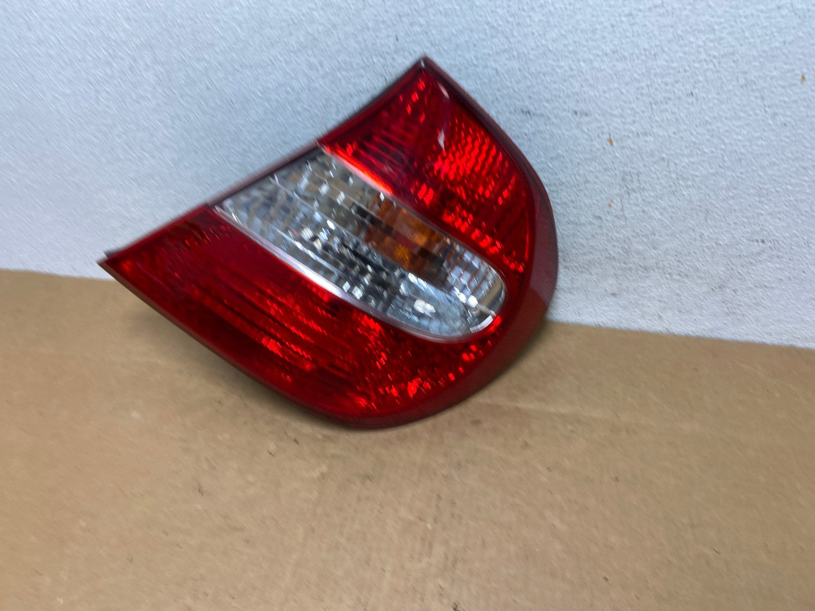2002 2003 2004 Toyota Camry Tail Light Right Passenger Rh Side AD4511 LK1