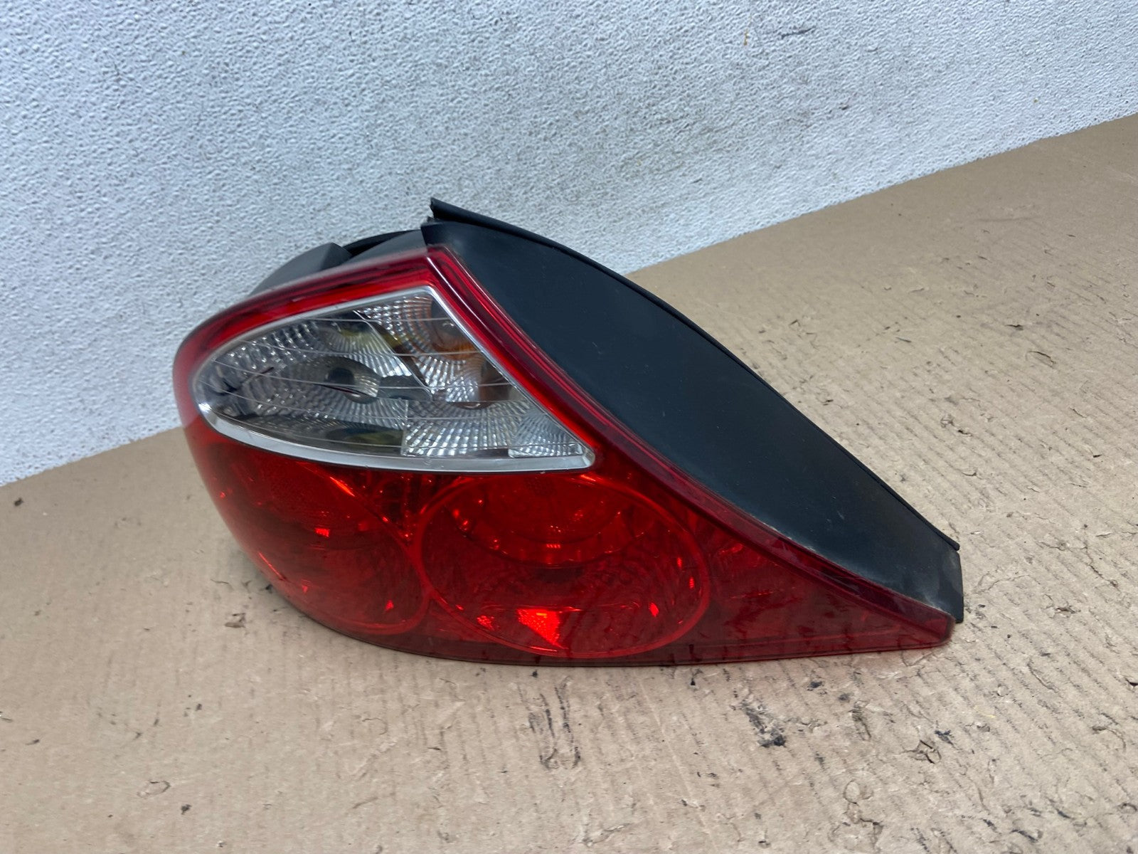 2000 to 2004 Jaguar S-Type Left Driver LH Side Tail Light AF7033 LK1