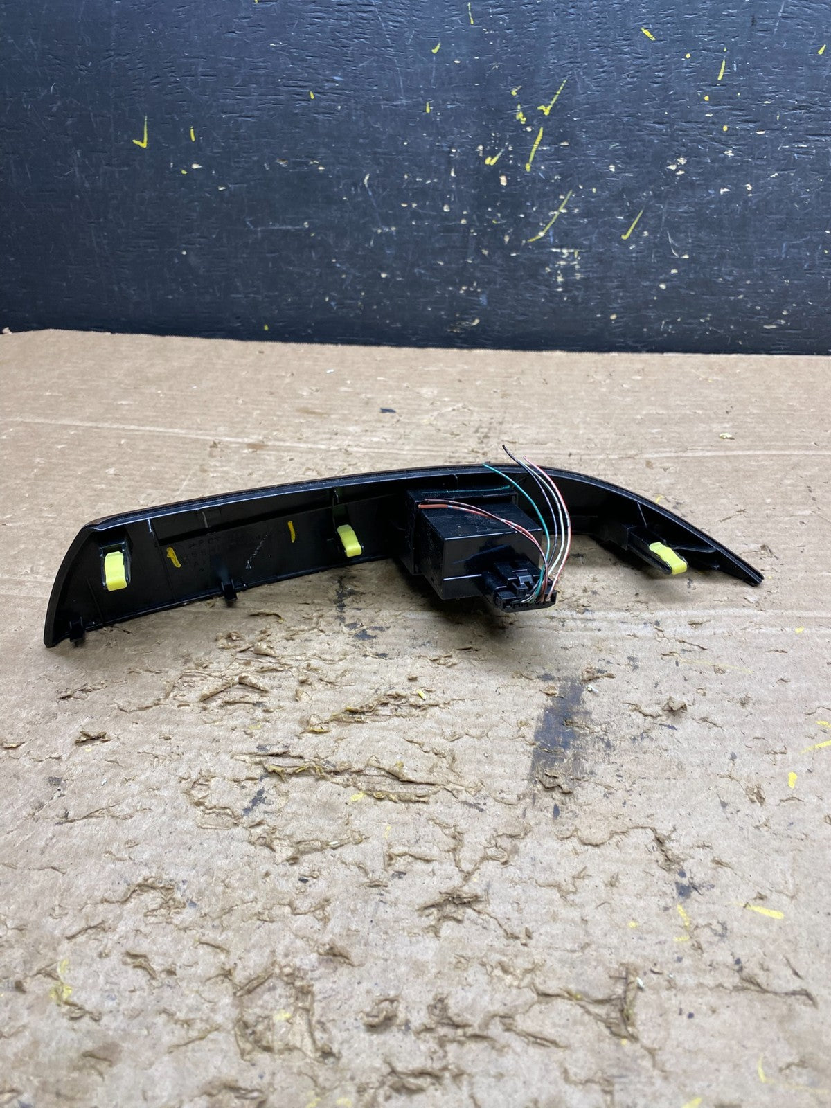 2004 to 2010 Toyota Sienna Switch Key Light Indicator Bezel Trim OEM X1469 DG4