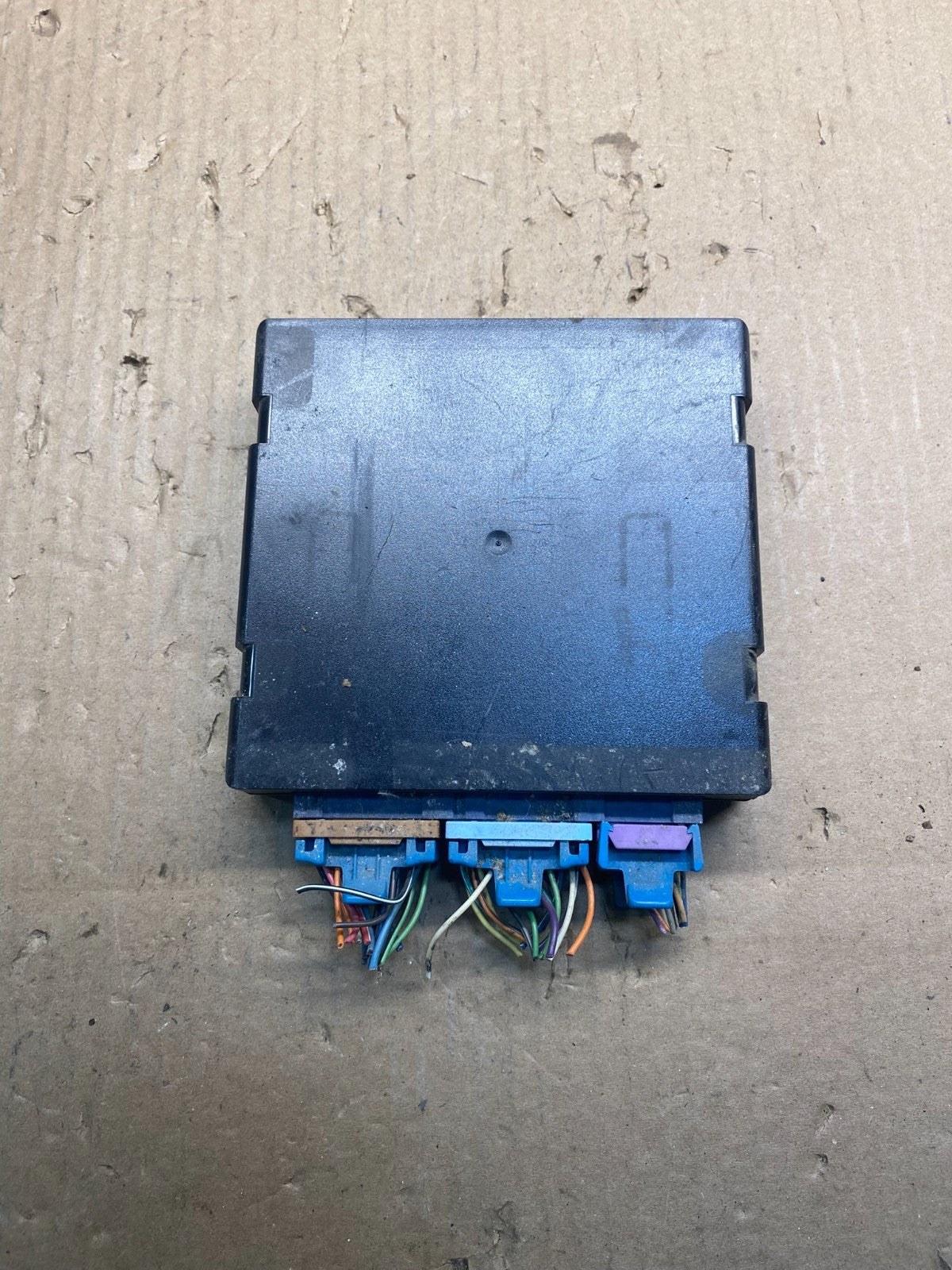2002 - 2005 Chevrolet Astro Silverado Body Control BCM Module AC2640 DW1
