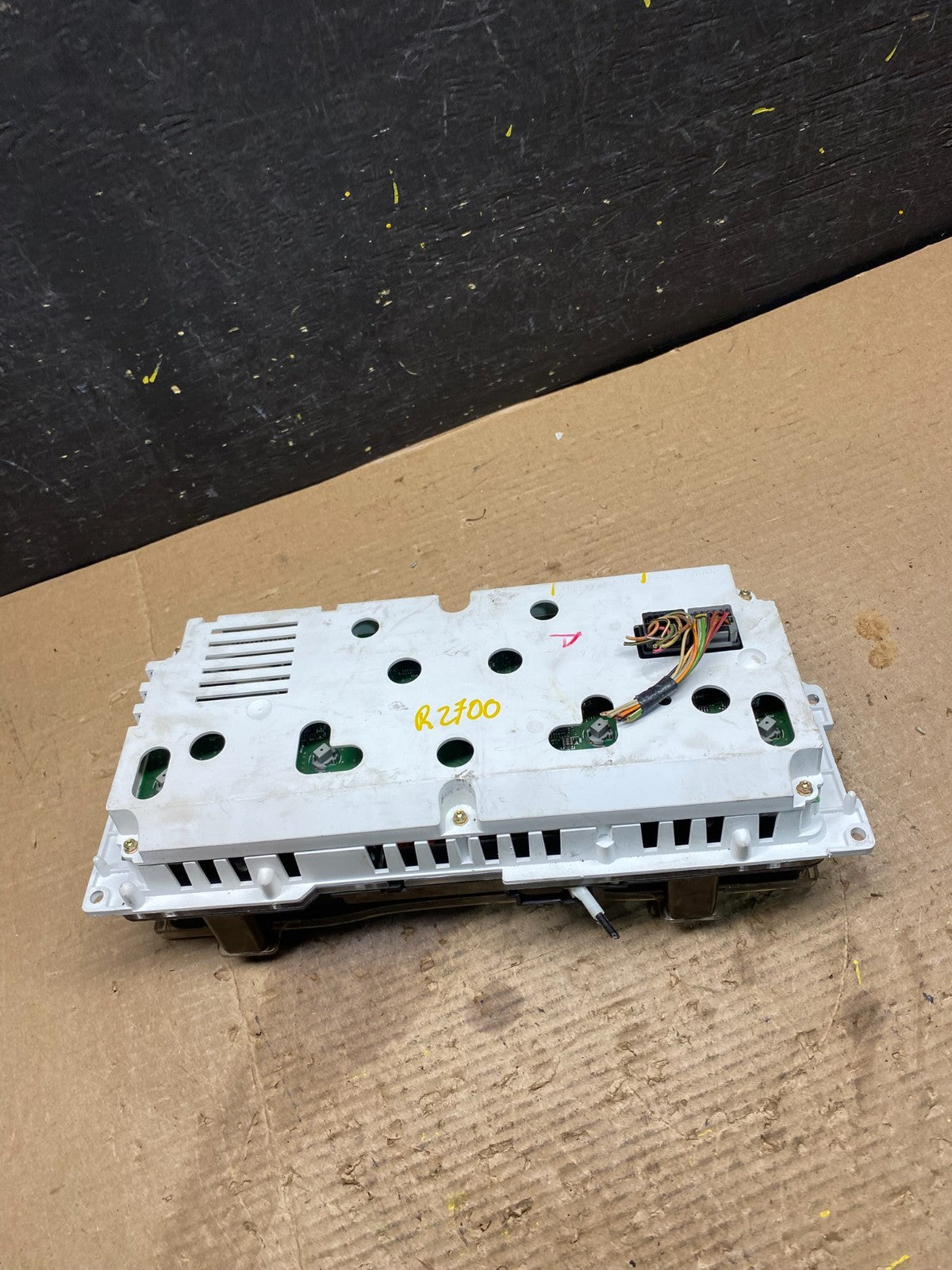 1998 to 2002 Lincoln Town Car Speedometer Gauge Cluster r2700 DG5