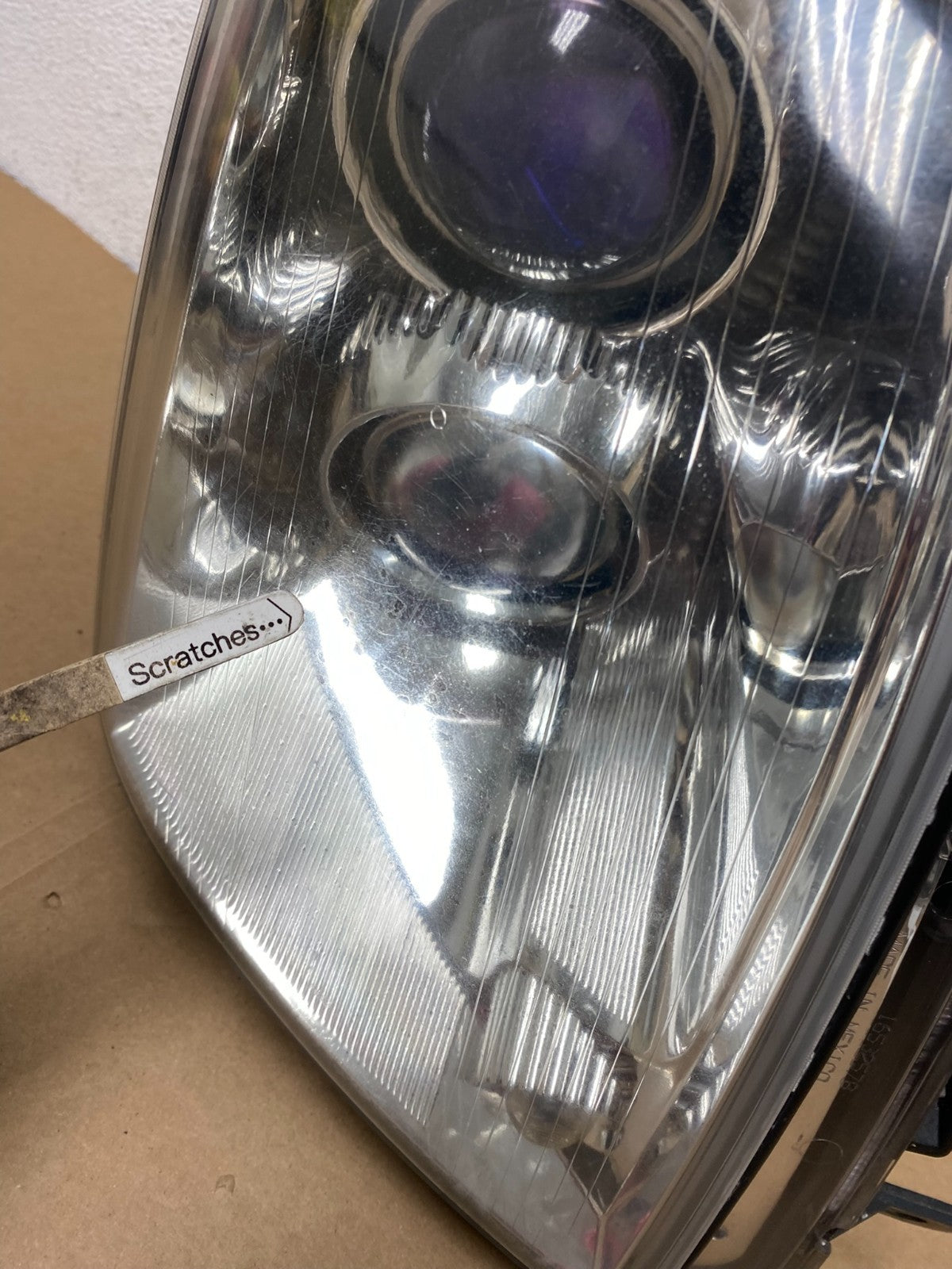 2005 - 2011 Cadillac STS Right Passenger RH Side Xenon Headlight AD7842 DW3