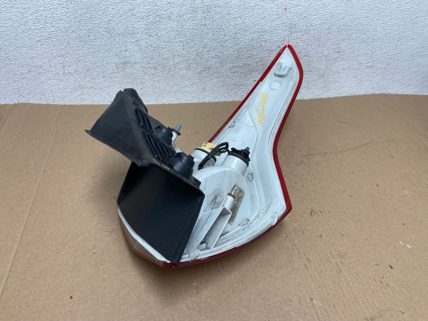 2013 to 2016 Ford Escape Left Driver LH Side Tail Light AD6440 LK5