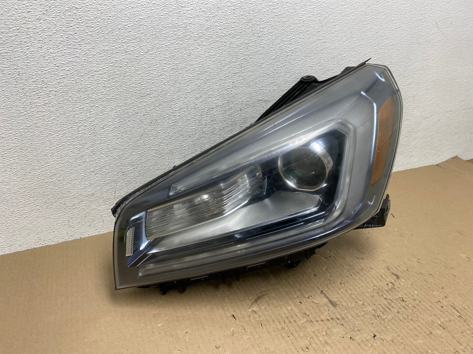 2013-2016 Gmc Acadia Left Driver LH Side Led Halogen Headlight AE7067 LK2