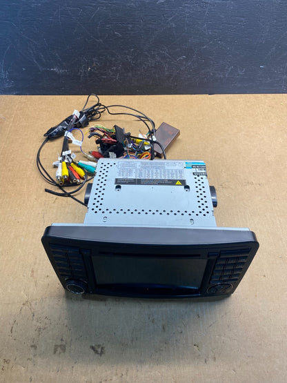 2008 to 2010 Mercedes ML350 GL450 Radio Navigation Display Aftermarket AC69573