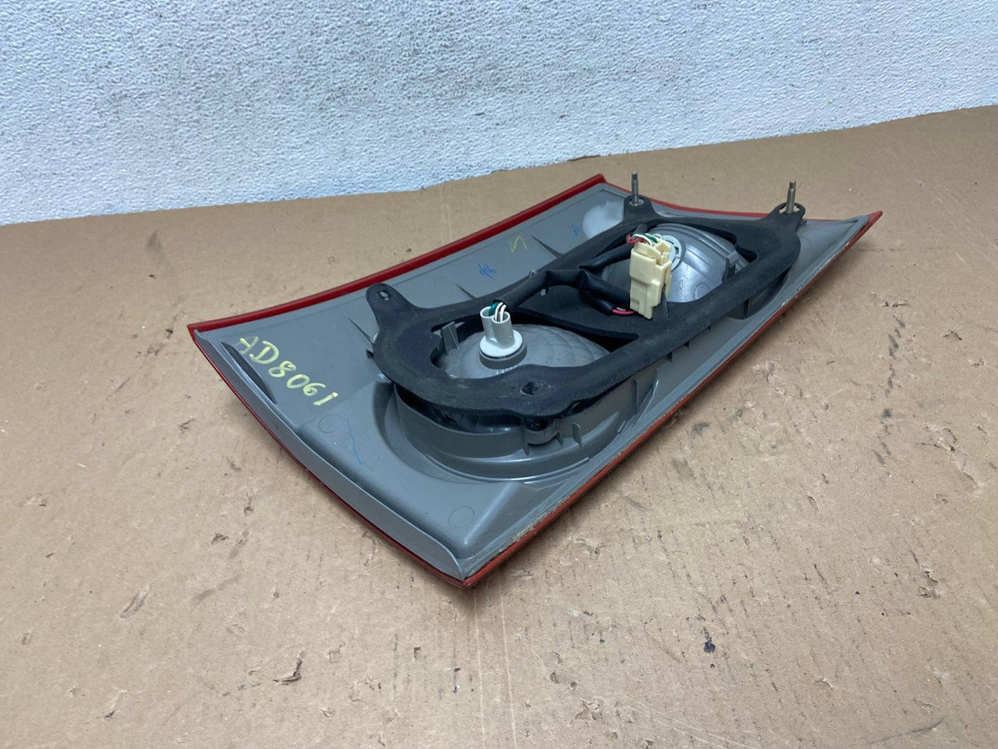 2006 to 2010 Toyota Sienna Right Passenger RH Inner Tail Light AD8061 LK5