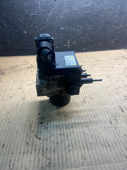 2011 - 2014 Ford E250 E350 Van  ABS Anti Lock Brake Pump Module Oem y4296 DG1