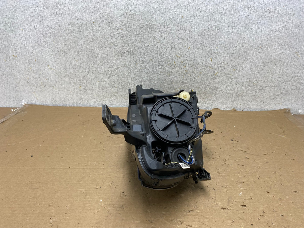 2016 - 2018 Chevrolet Malibu Left Driver LH Halogen Headlight AH9038 DW9