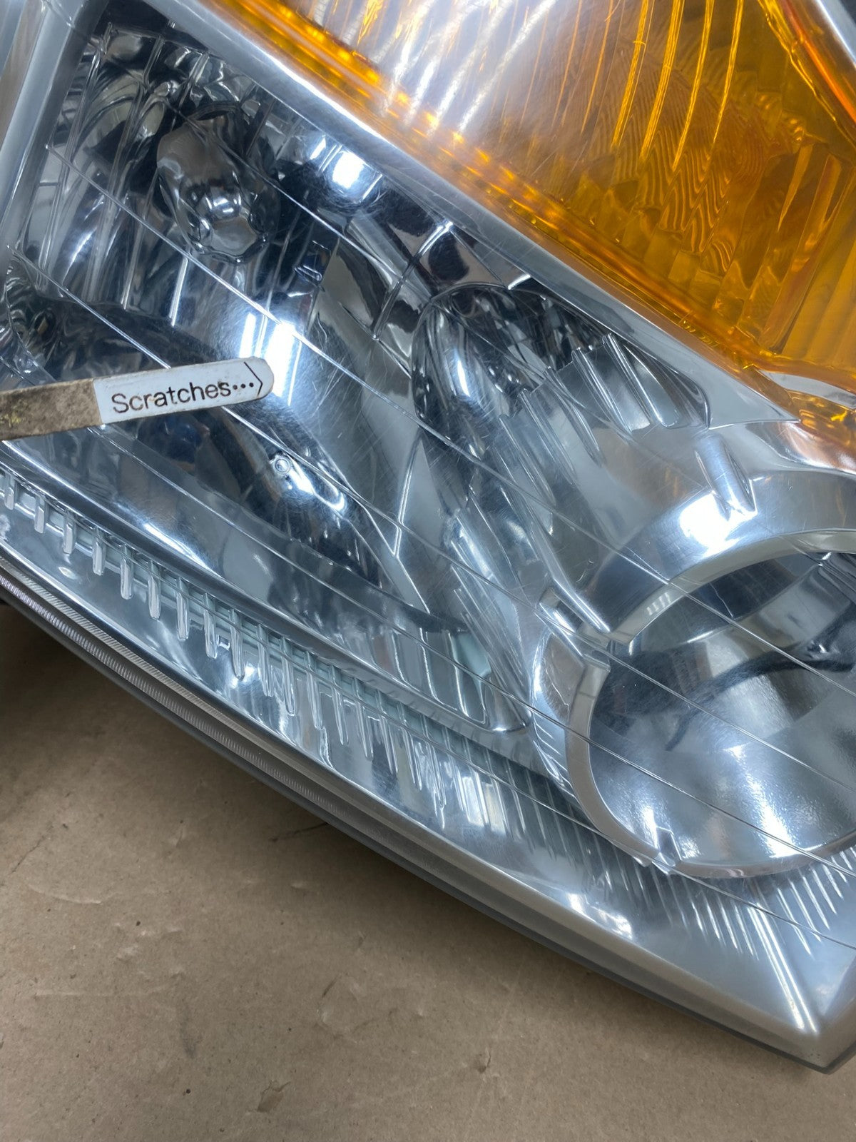 2008 - 2015 Nissan Armada Right Passenger RH Headlight Halogen AE6658 DW3