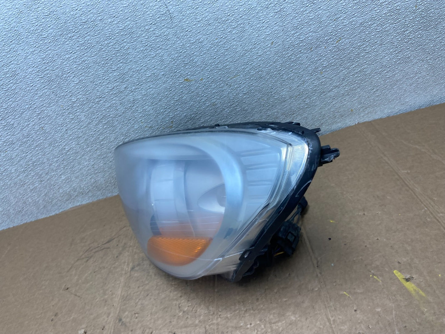 2011 to 2013 Volvo S60 Driver Left Side Headlight AA1657 PS1