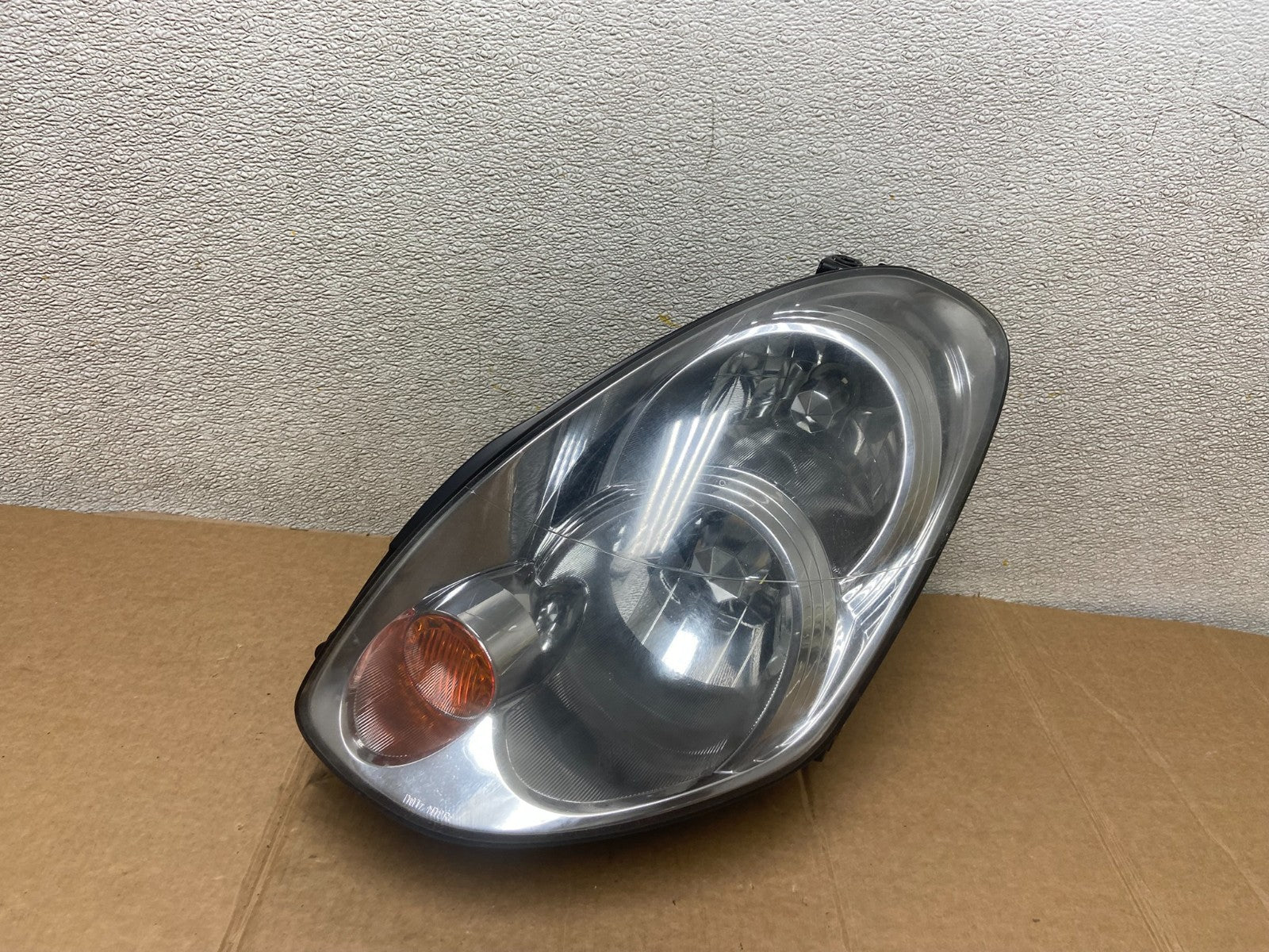 2005-2006 Infiniti G35 Sedan Left Driver Xenon Hid Headlight Oem AA1119 DW0