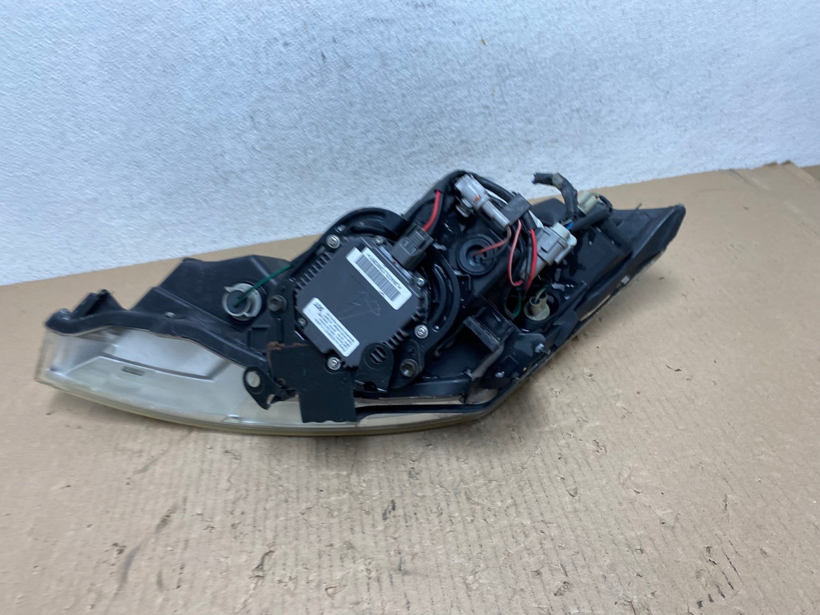2003 to 2007 Nissan Murano Headlight Xenon HID Right Passenger AE8904 LK7