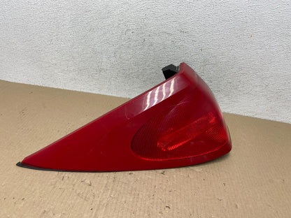 2002-2003 Buick Rendezvous Left Driver LH Side Tail Light AE9713 DW2