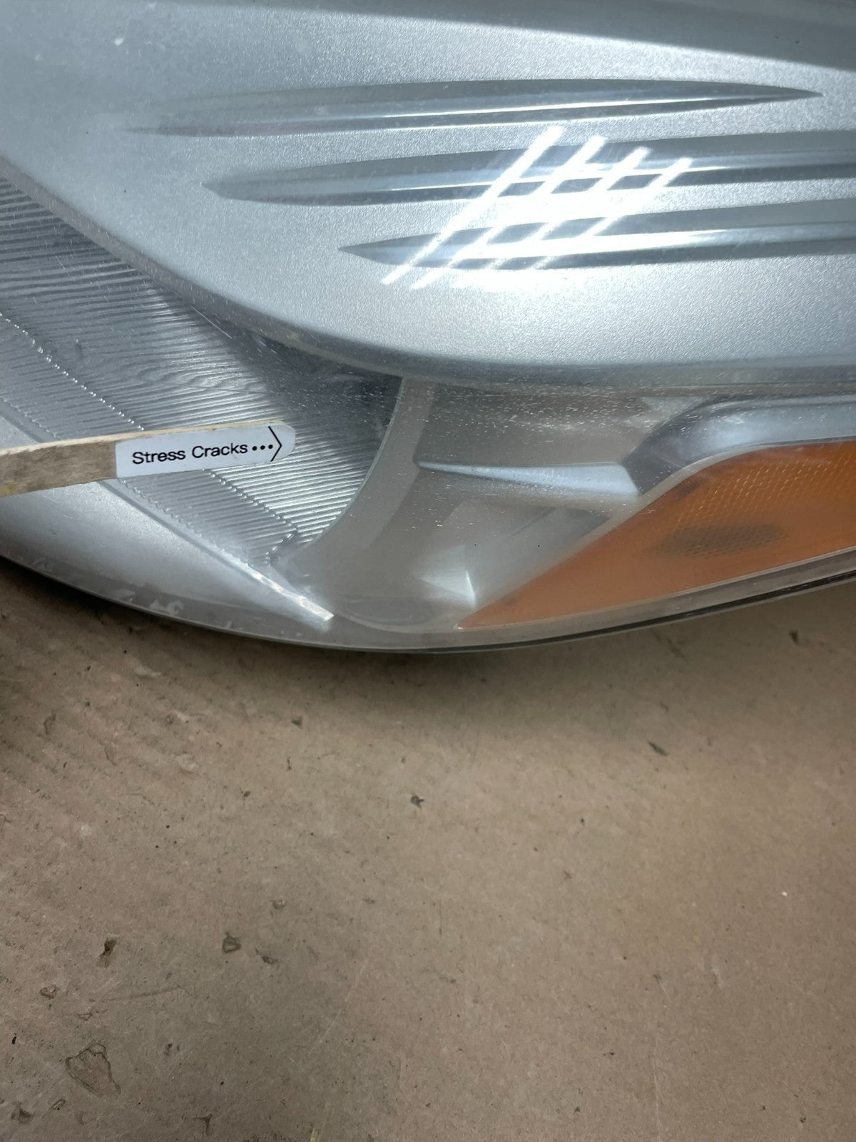 2013 - 2016 Ford Escape Headlight Left Driver Lh Side Halogen AB0049 DW4