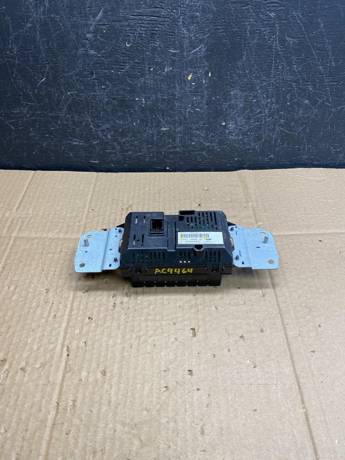 2014 to 2016 Ford Fusion 4.2" Radio Information Display Screen ac9464 DG3