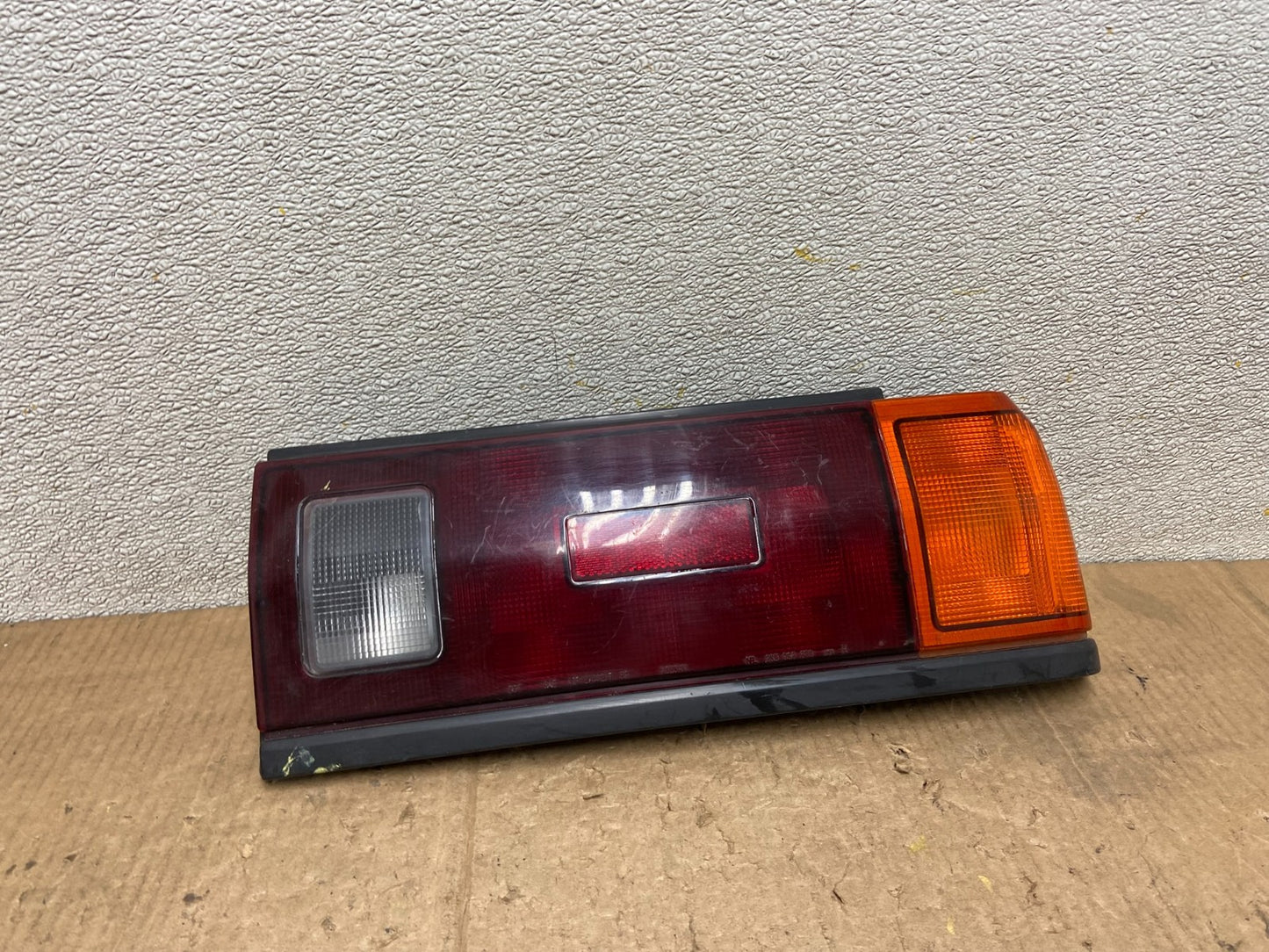 1989 1990 Nissan Sentra Right Passenger RH Side Tail Light Oem AA71820