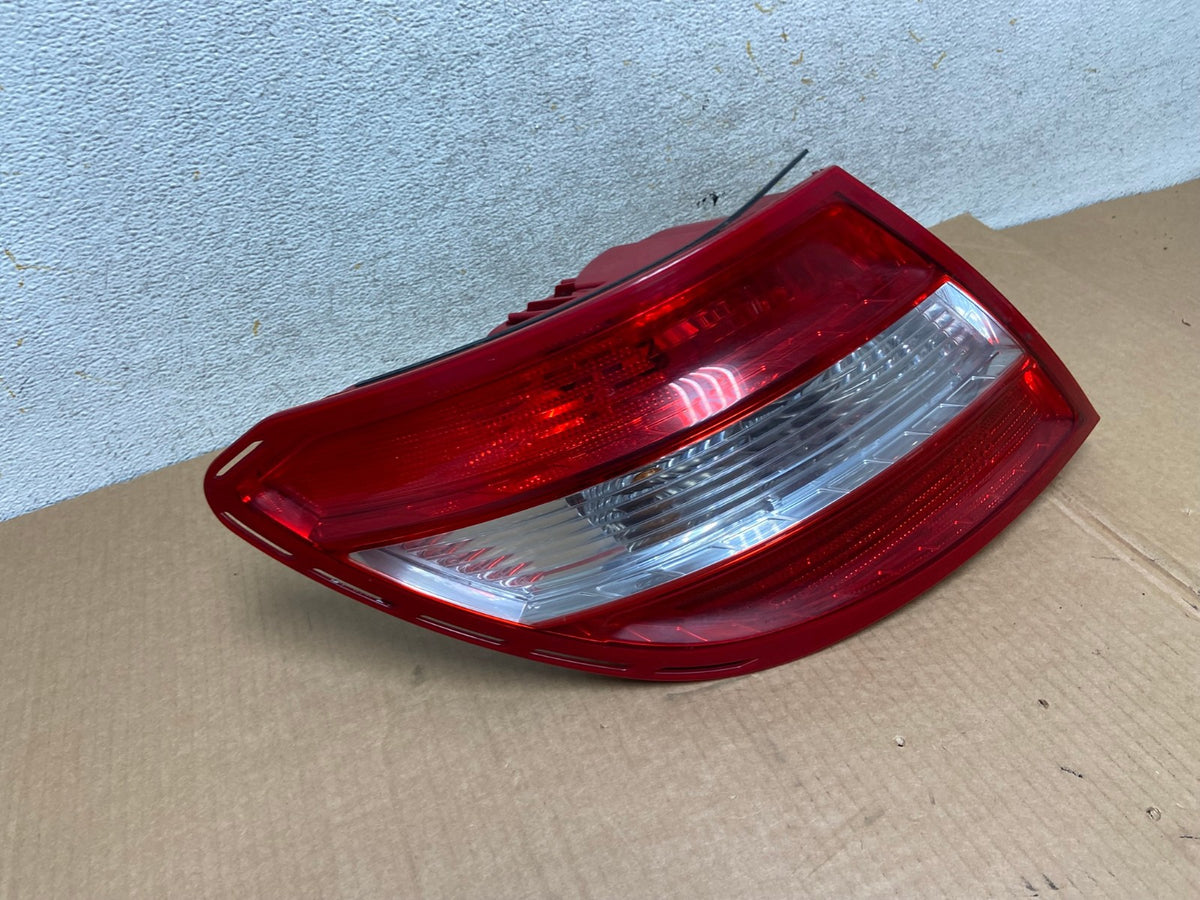 2008 2009 2010 2011 Mercedes C-Class Left Driver Side Tail Light AI3791 LK2