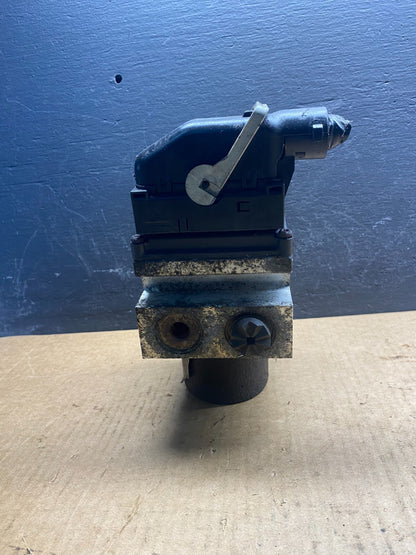 2011 - 2014 Ford E250 E350 Van ABS Anti Lock Brake Pump Module AC7024 DG3