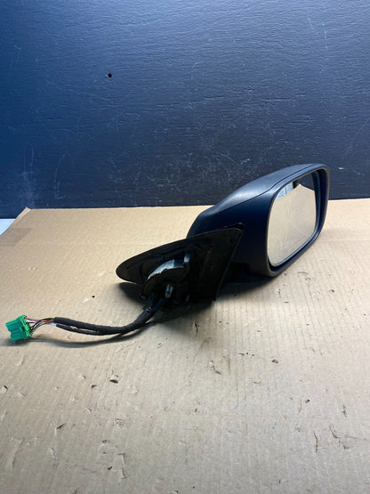 2004 - 2005 Volvo XC70 V70  Right Passenger RH Side View Door Mirror AC2512 MS9