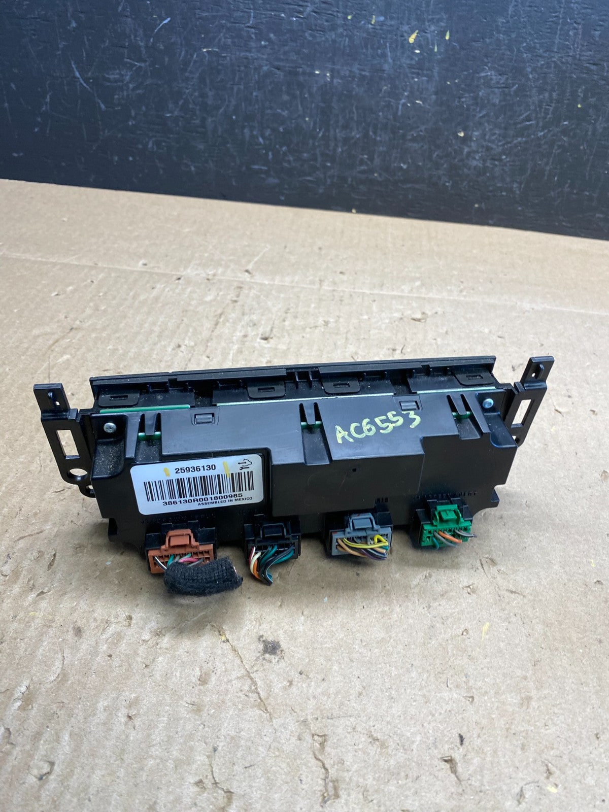 2007-2011 GMC Yukon Tahoe Automatic Climate Temperature Temp Control ac6553 DG4