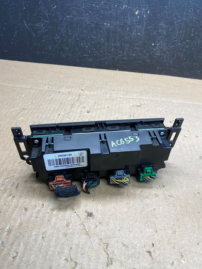 2007-2011 GMC Yukon Tahoe Automatic Climate Temperature Temp Control ac6553 DG4