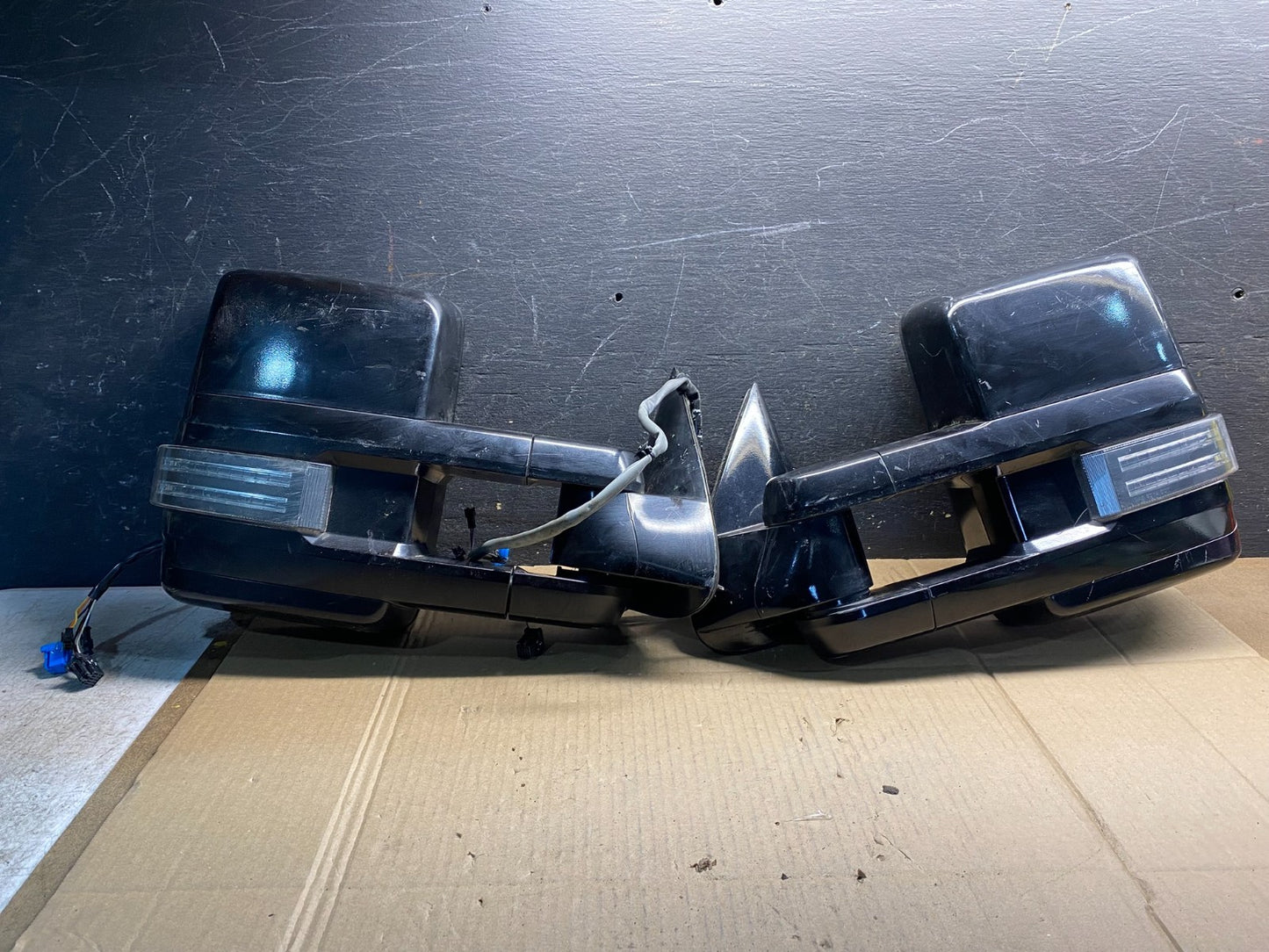 1999 - 2006 Chevrolet Silverado Sierra 2500 Left+Right Set Door Mirror ab0524 DG0