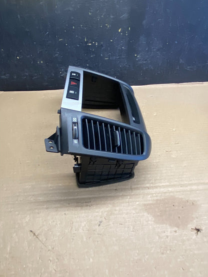 2007 to 2009 Hyundai Santa Fe Center Dashboard Radio Bezel Trim AH1497 DG2