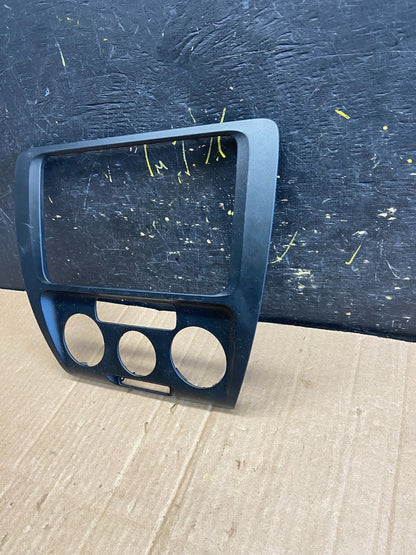 2011 to 2018 Volkswagen Jetta Radio Dash Center Trim Climate Control OEM AA80101