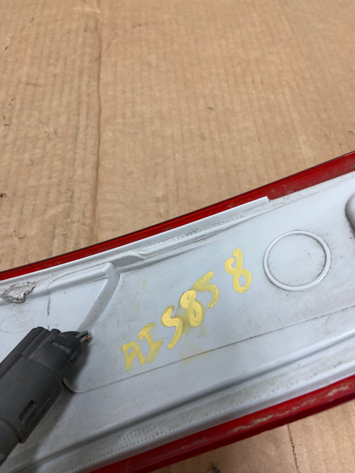 2013 to 2016 Ford Escape Left Driver LH Side Tail Light AI5858 LK6