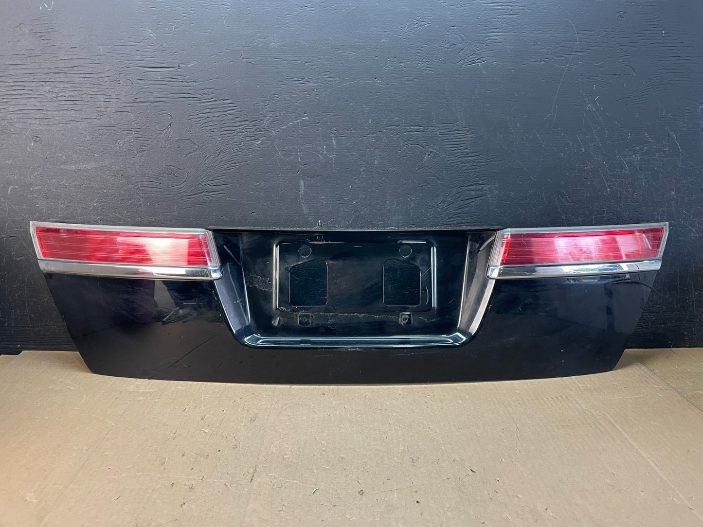 2008 to 2012 Honda Accord Sedan Trunk Deck Lid Trim Panel Molding AD5808 DG0