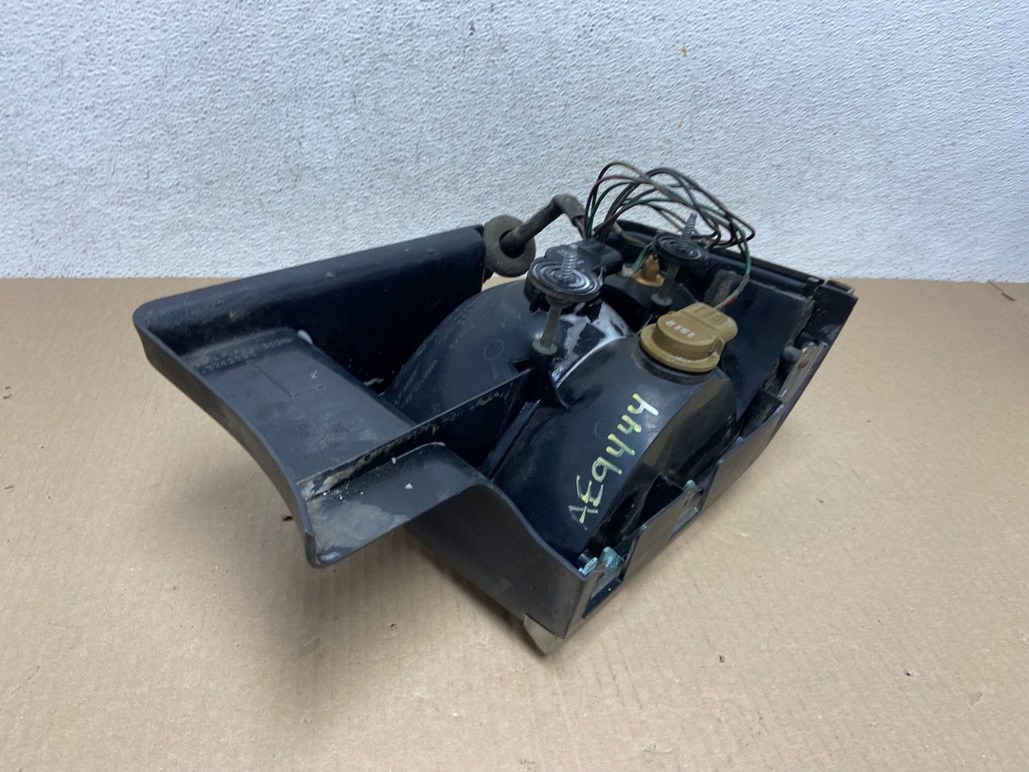 1989 to 1992 Dodge Spirit Left Driver LH Side Tail Light ae9444 DG3