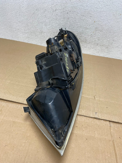 1999 to 2002 Lincoln Continental Right Passenger Rh Side Headlight AE4909 DW8
