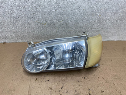 2001 2002 Toyota Corolla Left Driver LH Side Halogen Headlight W1090 DW0
