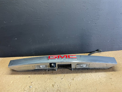 2010-2015 Gmc Terrain Lift Gate Handle Trim Back Up Camera 20942264 AB3287 DG4