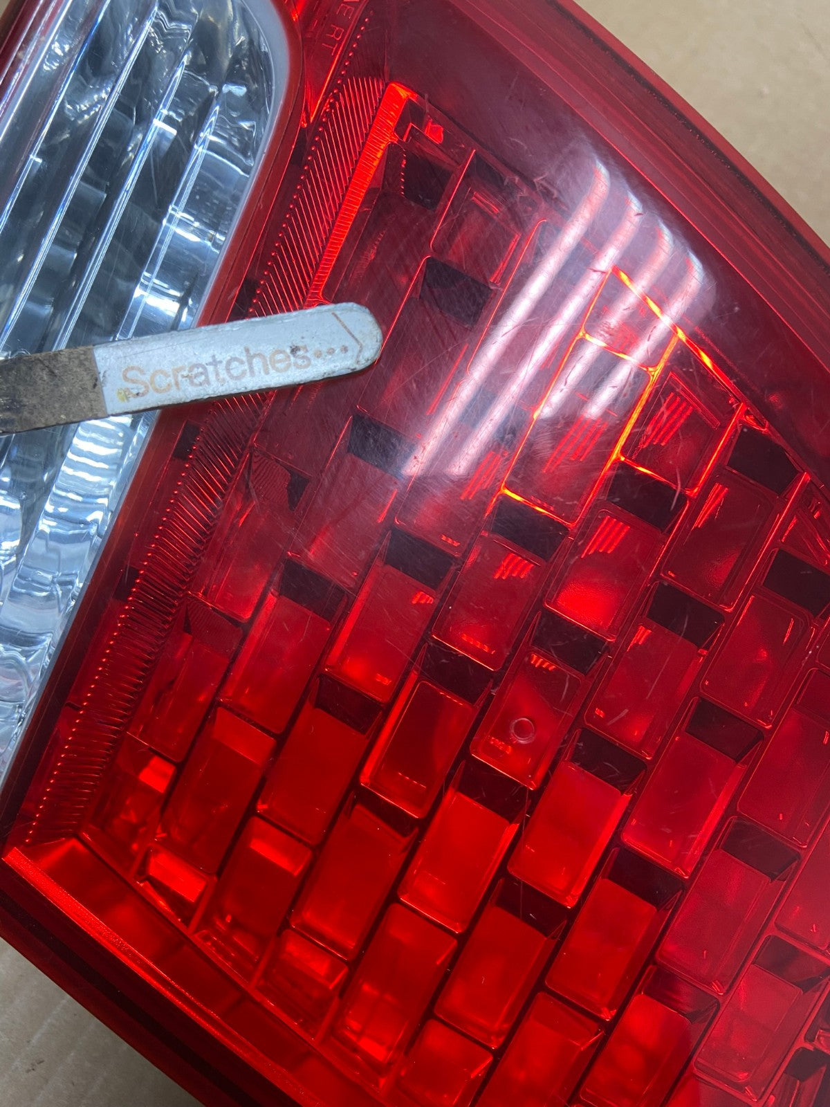 2011 2012 2013 Kia Sorento Right Passenger Inner Tail Light AI6905 LK3
