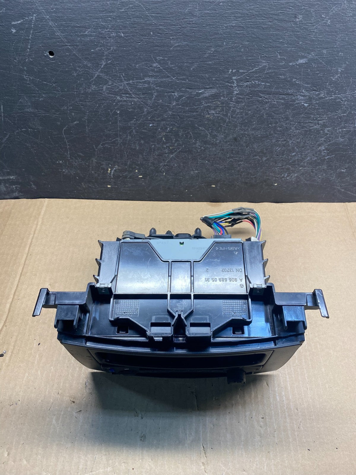 2009 Freightliner Sprinter CD PLAYER Equipment Radio PANASONIC CQ5101U AE7901 DG4