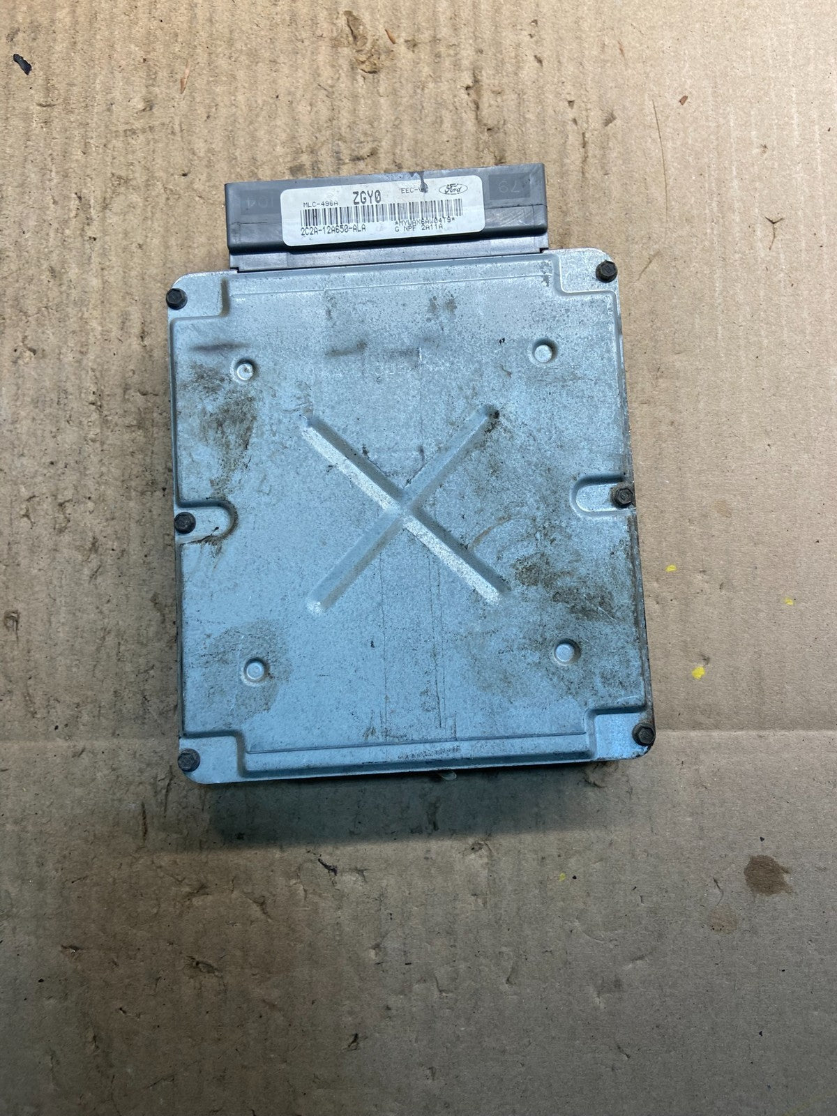 2002 Ford Van E150 E250 5.4L Engine Control Module 2C2A-12A650-ALA Z0656 DG2