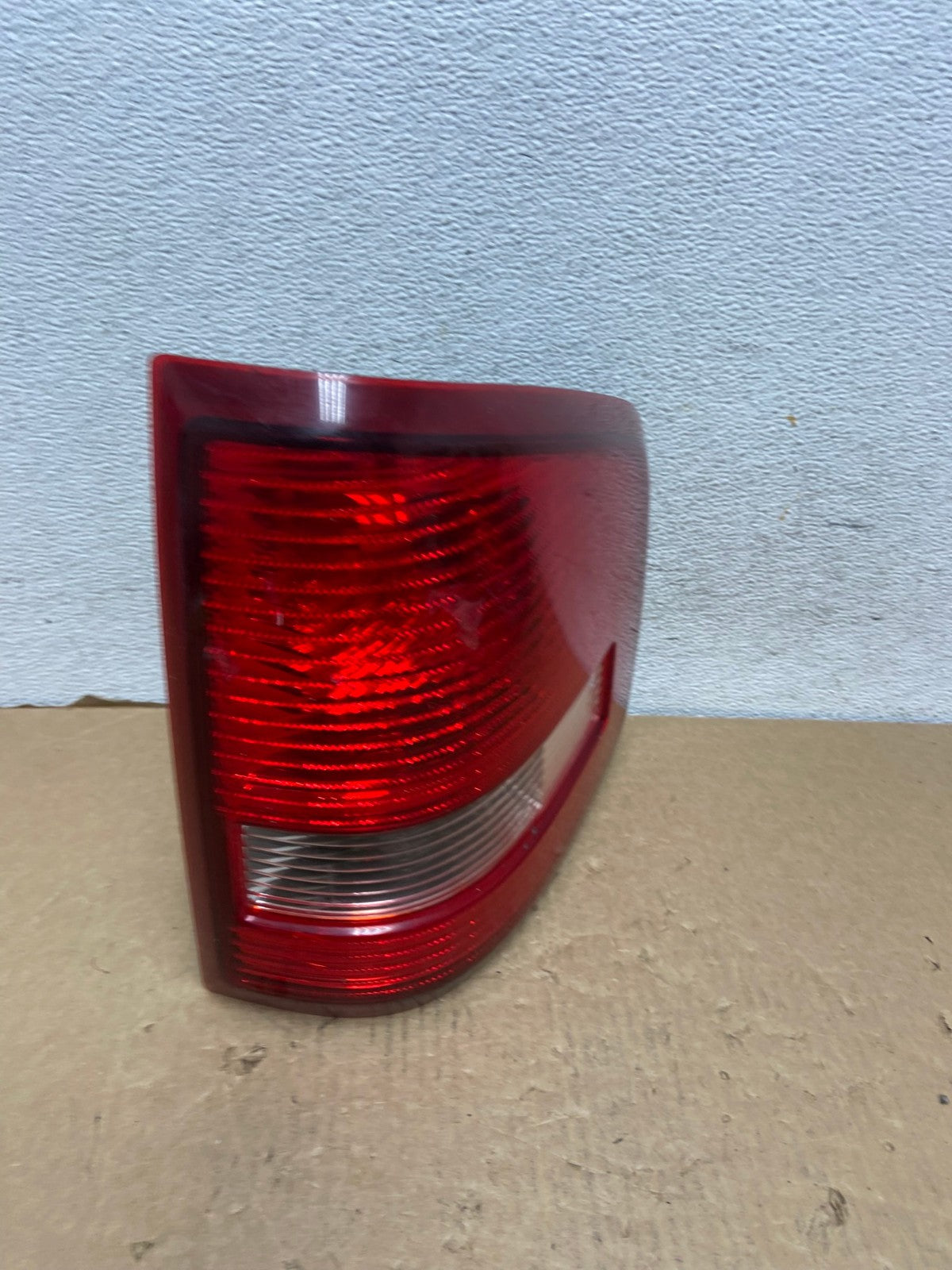 2007 - 2010 Ford Explorer Sport Trec Right Passenger Side Tail light AF7415 LK2